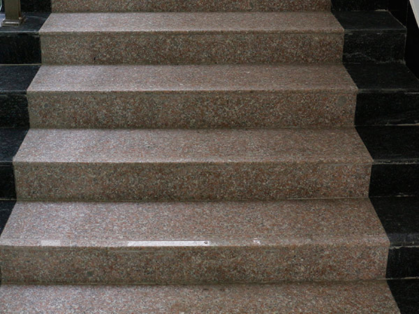 五蓮紅樓梯踏步板
